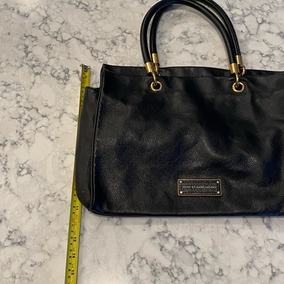 Marc by Marc Jacobs Too Hot to Handle Satchel Black Italian Leather EIC - Picture 10 of 12